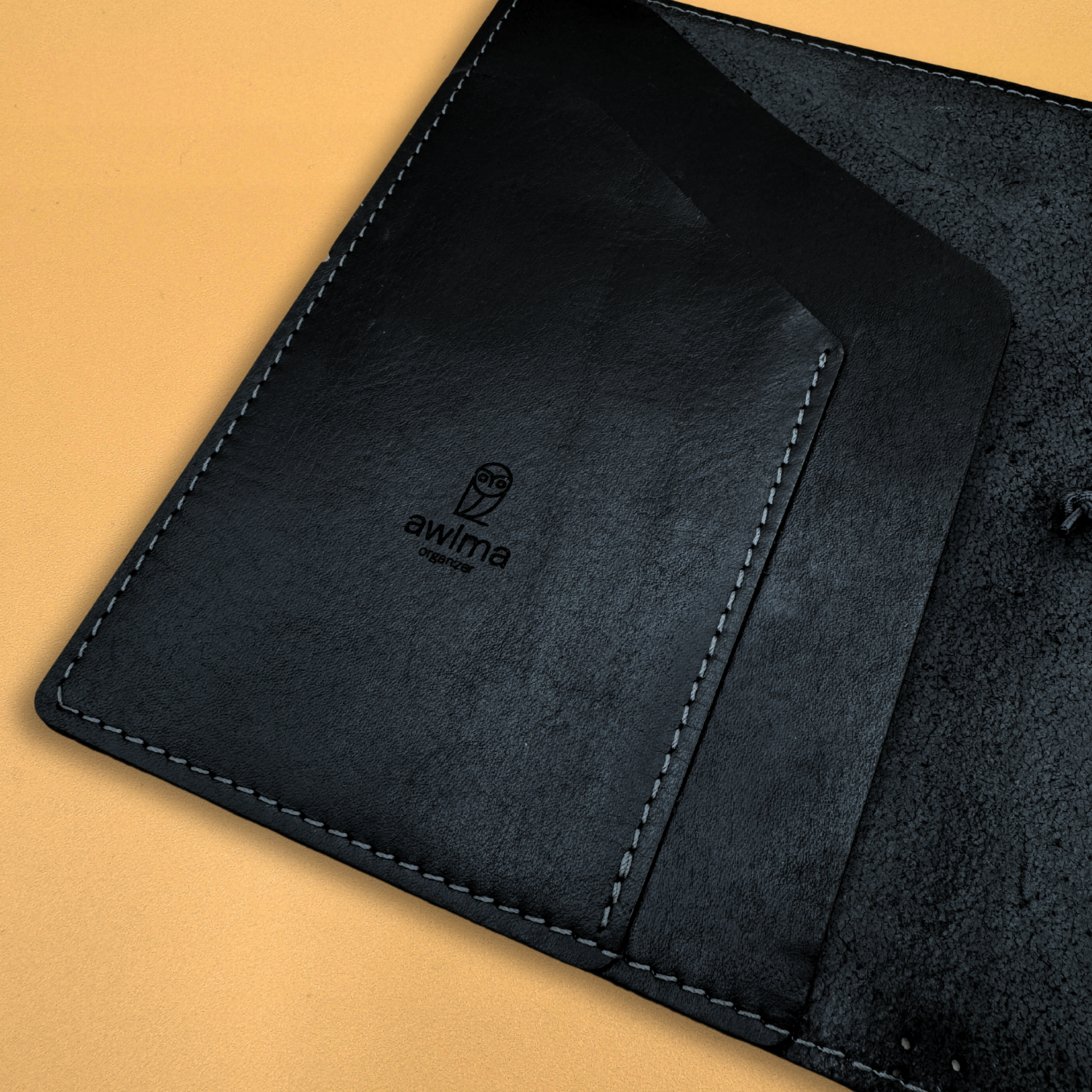 Journal en cuir A5 NOMAD