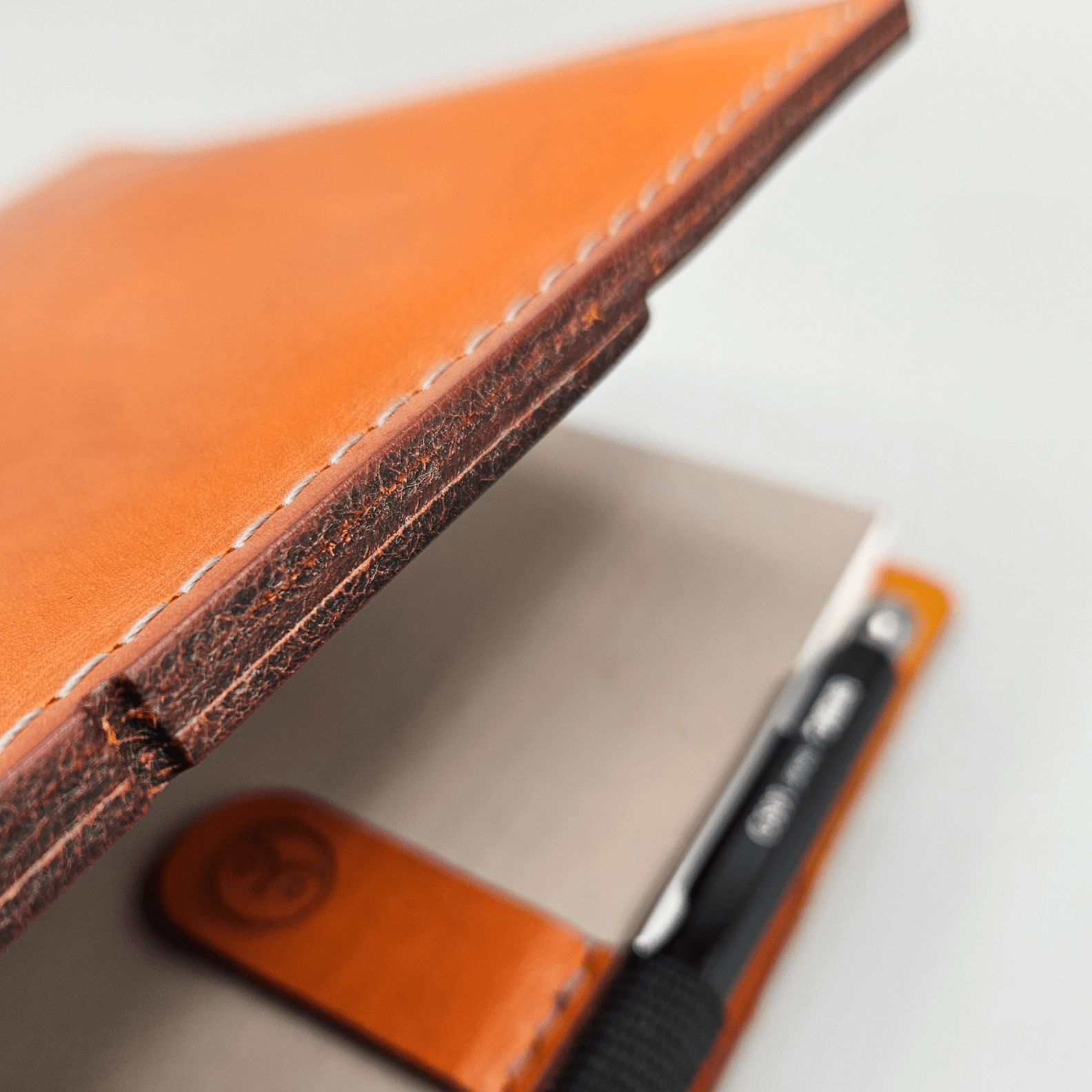 VOYAGER Leather Journal A5 - Awlma