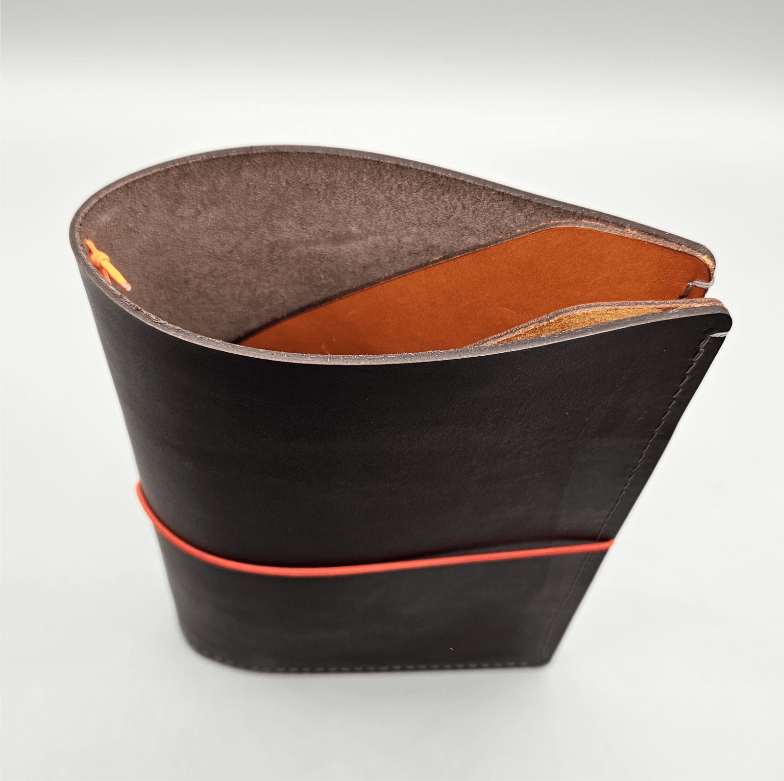 VOYAGER Leather Journal A5 - Awlma